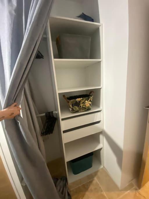 Loft Pied De Coline Au Calme Lägenhet Ginasservis Exteriör bild