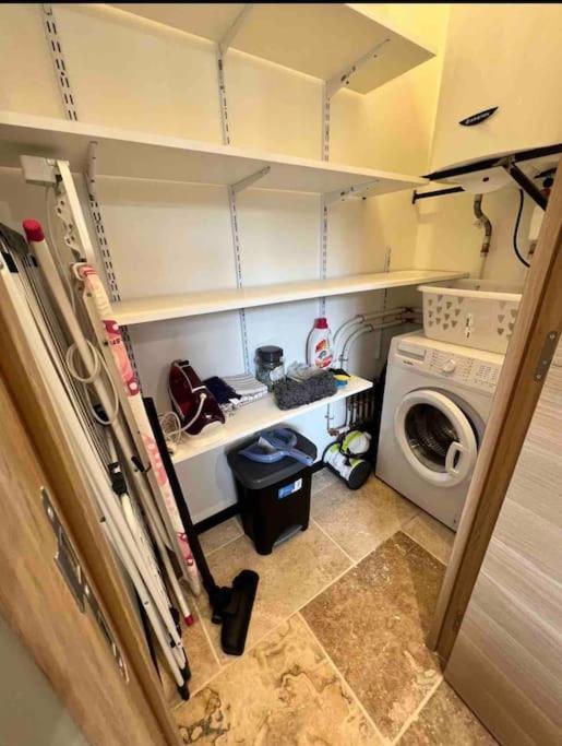 Loft Pied De Coline Au Calme Lägenhet Ginasservis Exteriör bild