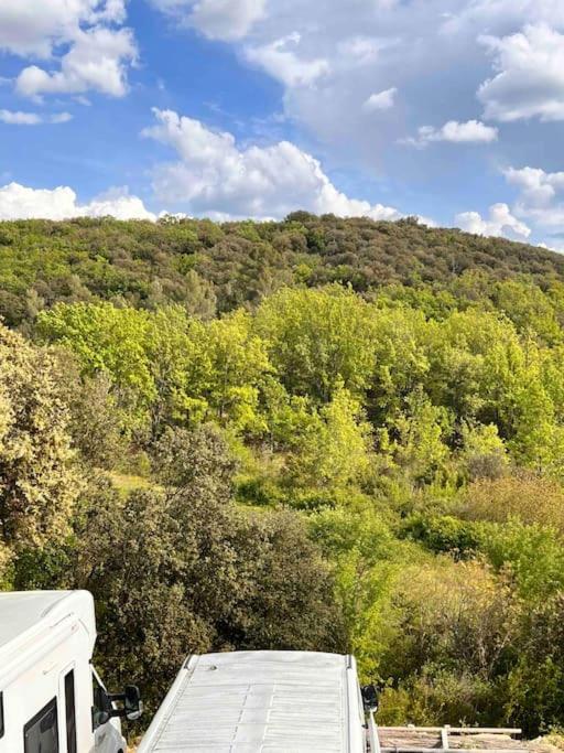 Loft Pied De Coline Au Calme Lägenhet Ginasservis Exteriör bild